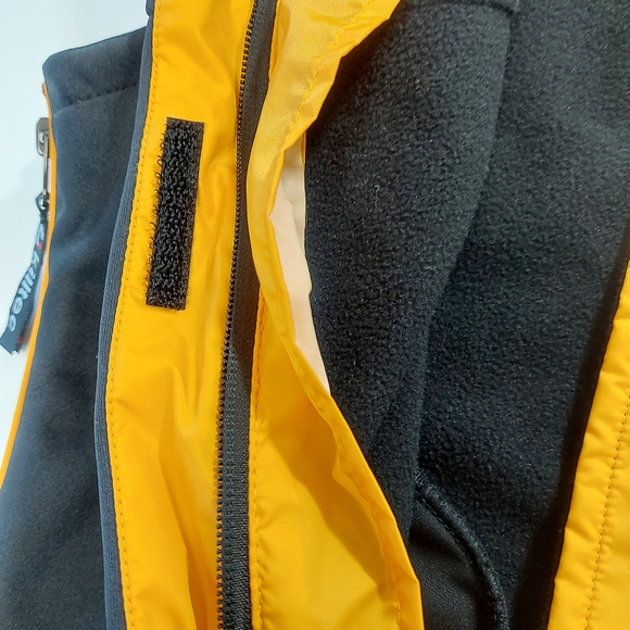 NWOT Killtec Technical Outdoor Fleece Lined Black Yellow Vest, 8 - Picture 2 of 10